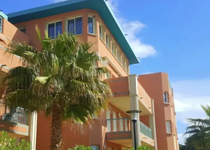 46m With Terrace - With Pool شقة